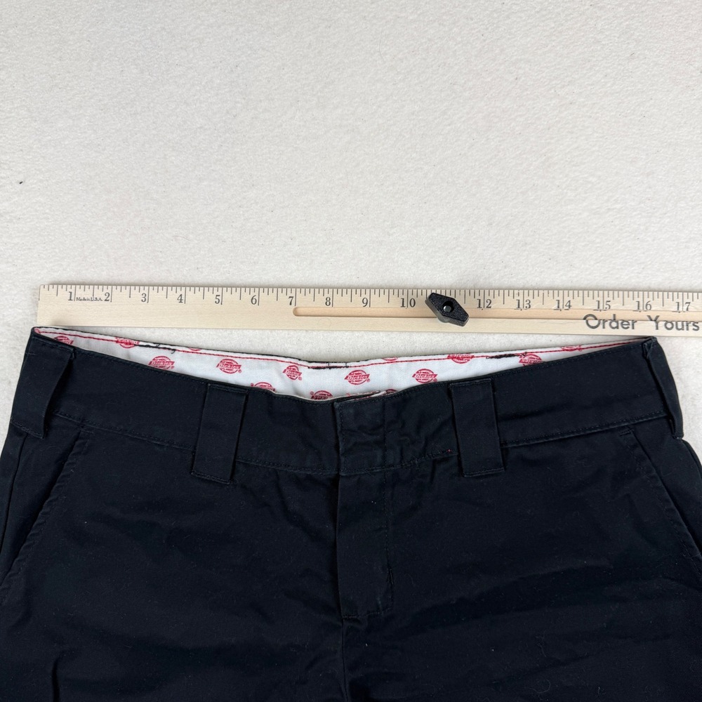 Dickies Womens Boyfriend Chino Shorts Black Cotton Twill W814928 Size 8 - Picture 2 of 8